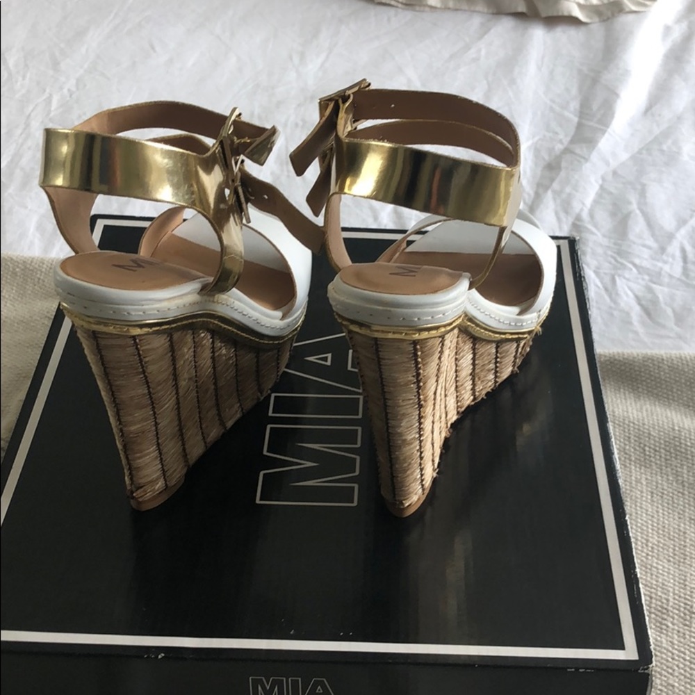 Wedges - Picture 3 of 3